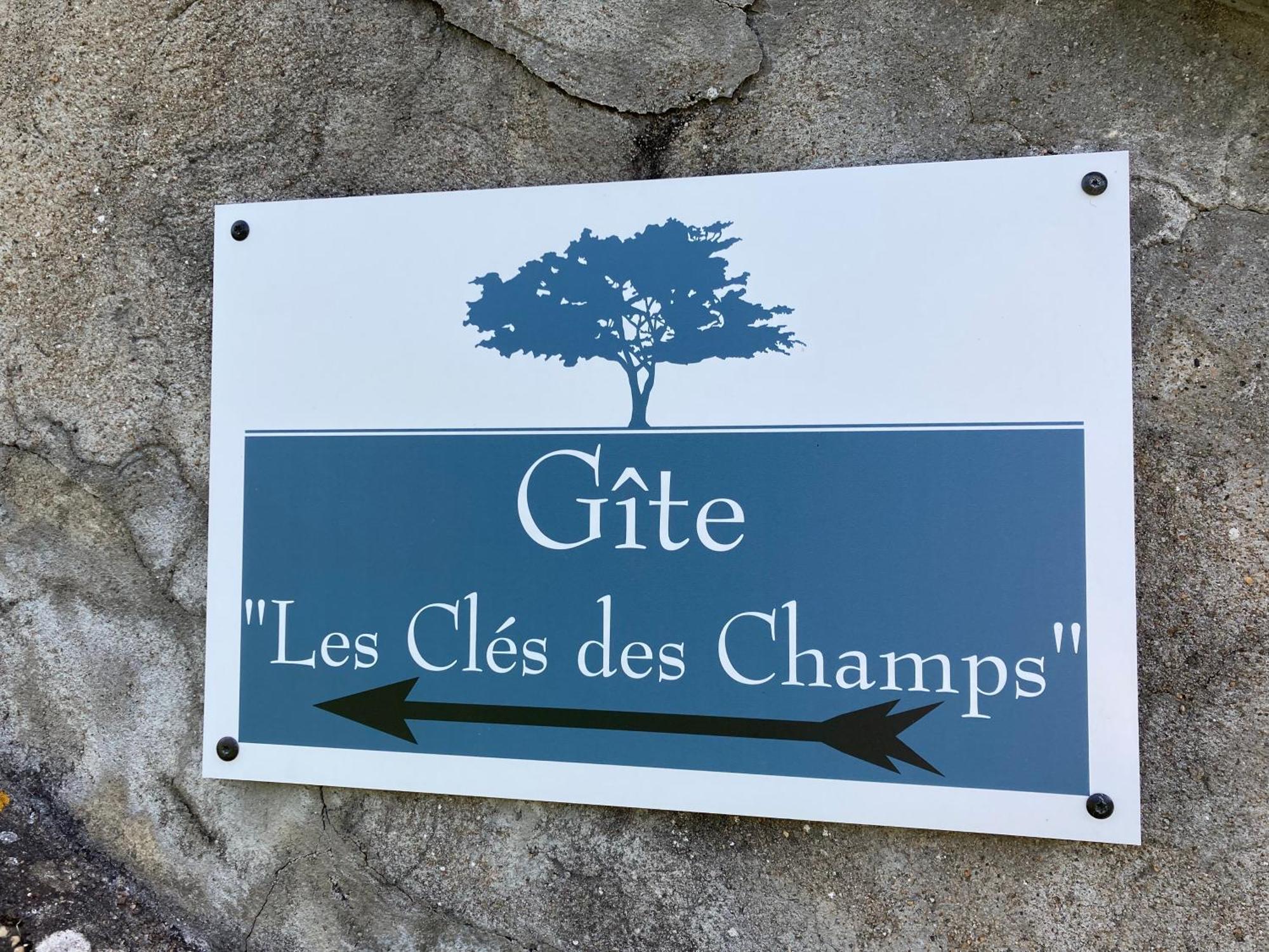 Gite Les Cles Des Champs Cote Jardin Lacave  Exteriér fotografie